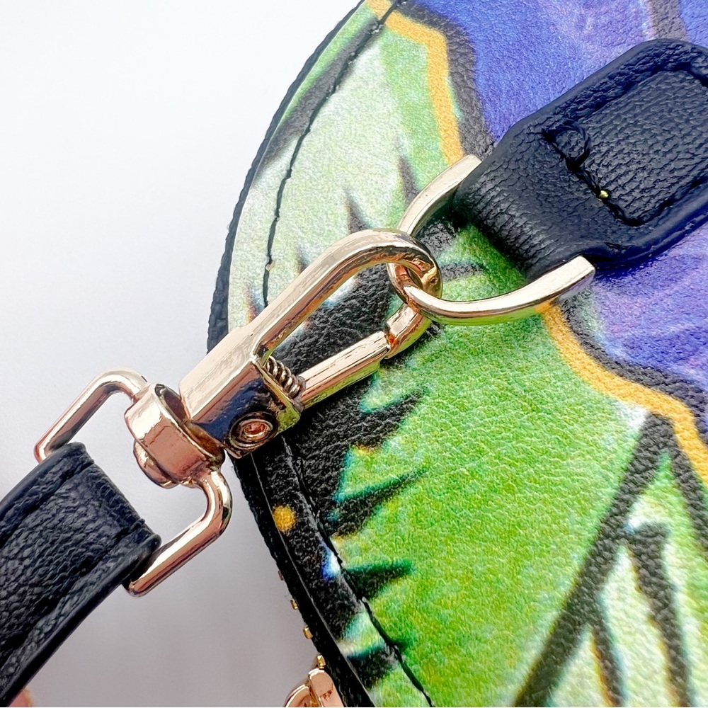 Laurel Burch Dog and Doggies Zippered Purse with Shoulder Strap - Picture 9 of 13